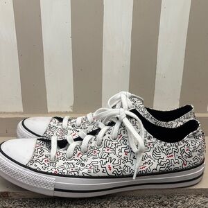 Stylish Kids Sneakers with Graphic Design
